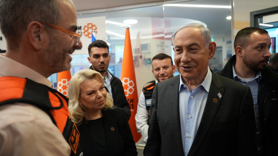 ראש הממשלה בביקור, היום