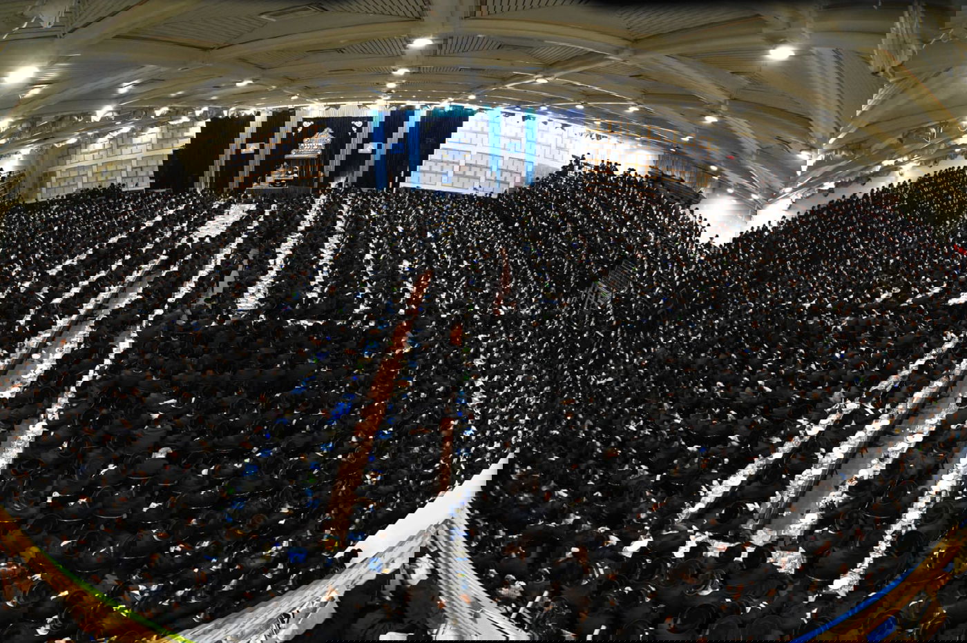 המעמד ההיסטורי בצאנז