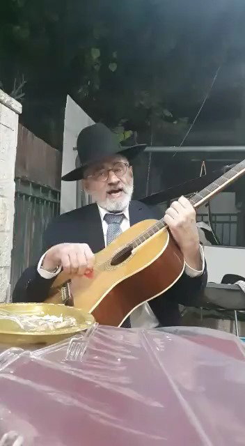 רבי אלתר משמח בשבע ברכות, לפני כשנתיים