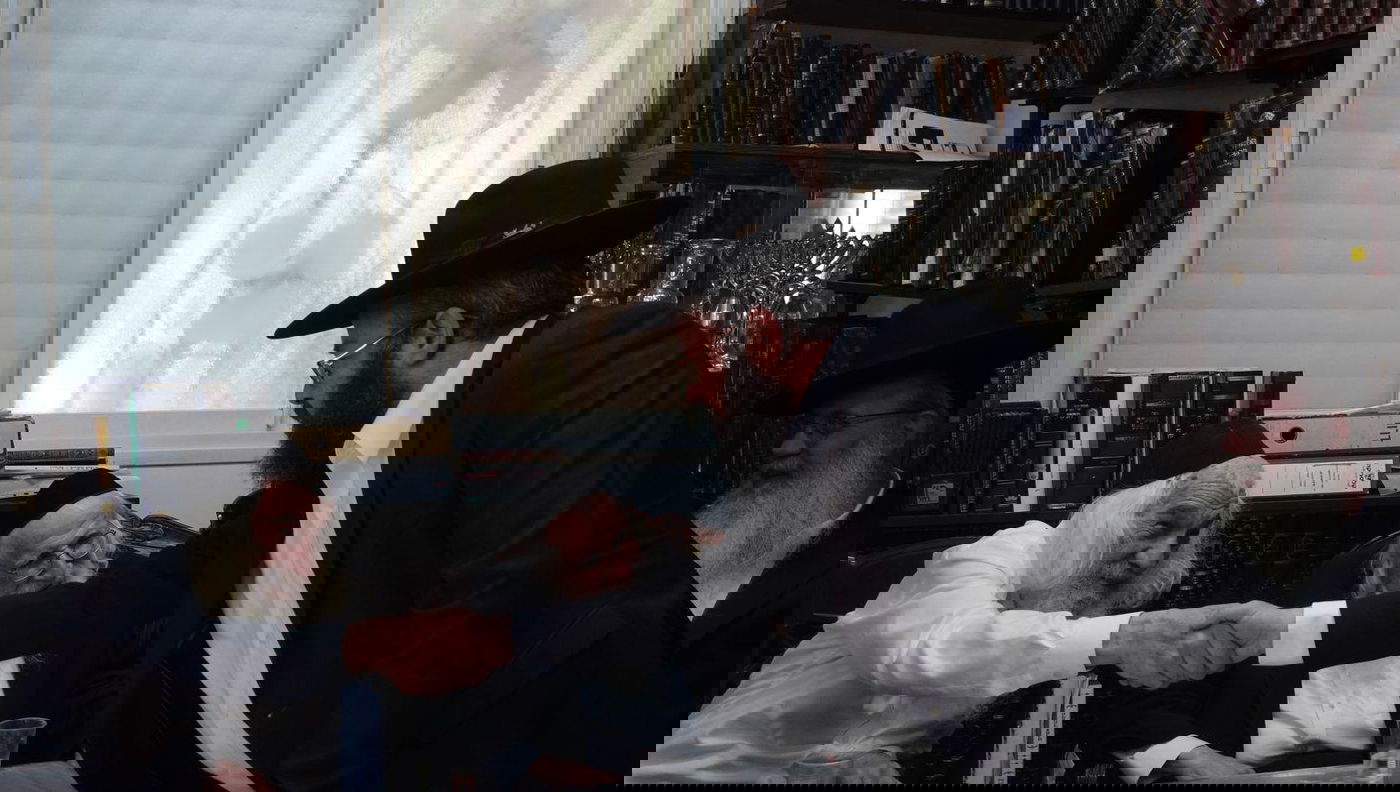 מלאכי כי טוב, עם מנהיג 'הפלג הירושלמי' והגר"ע אוירבך