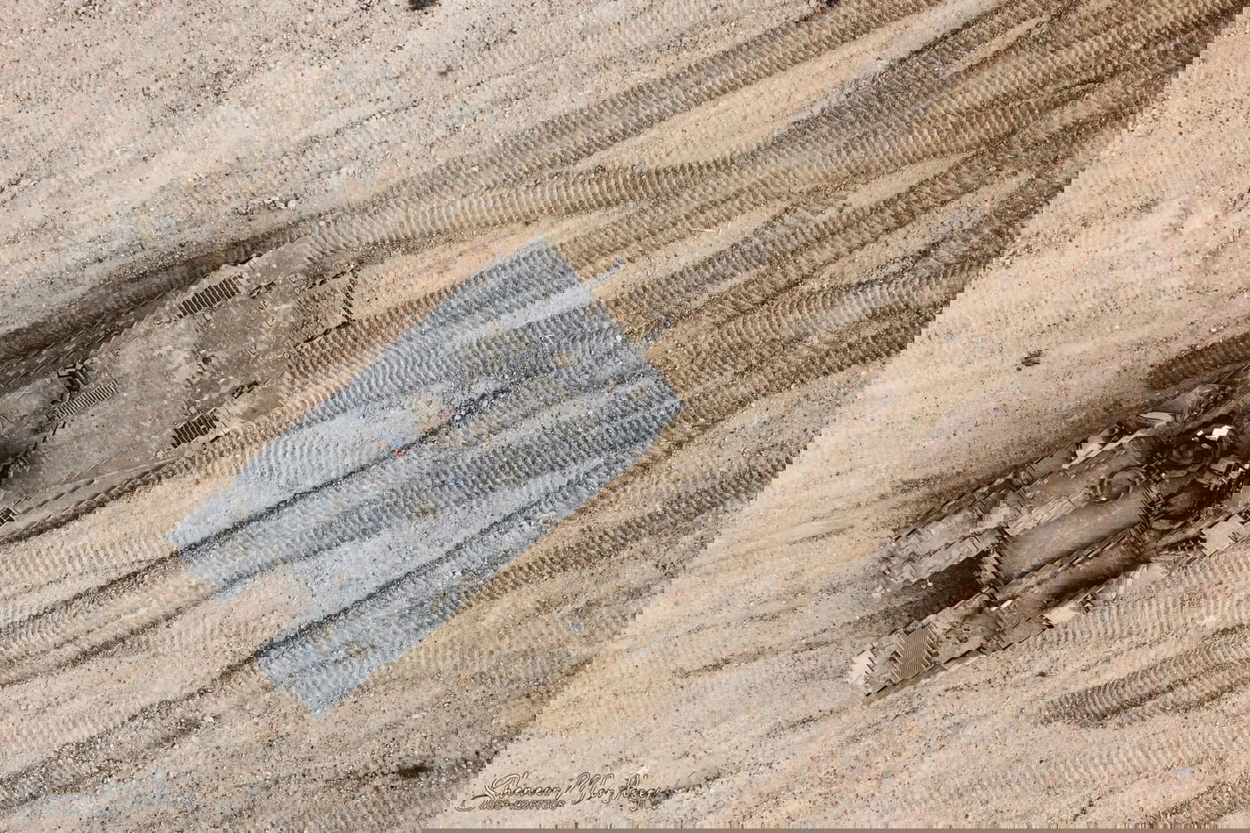 מתאמנים. טנק בשטח