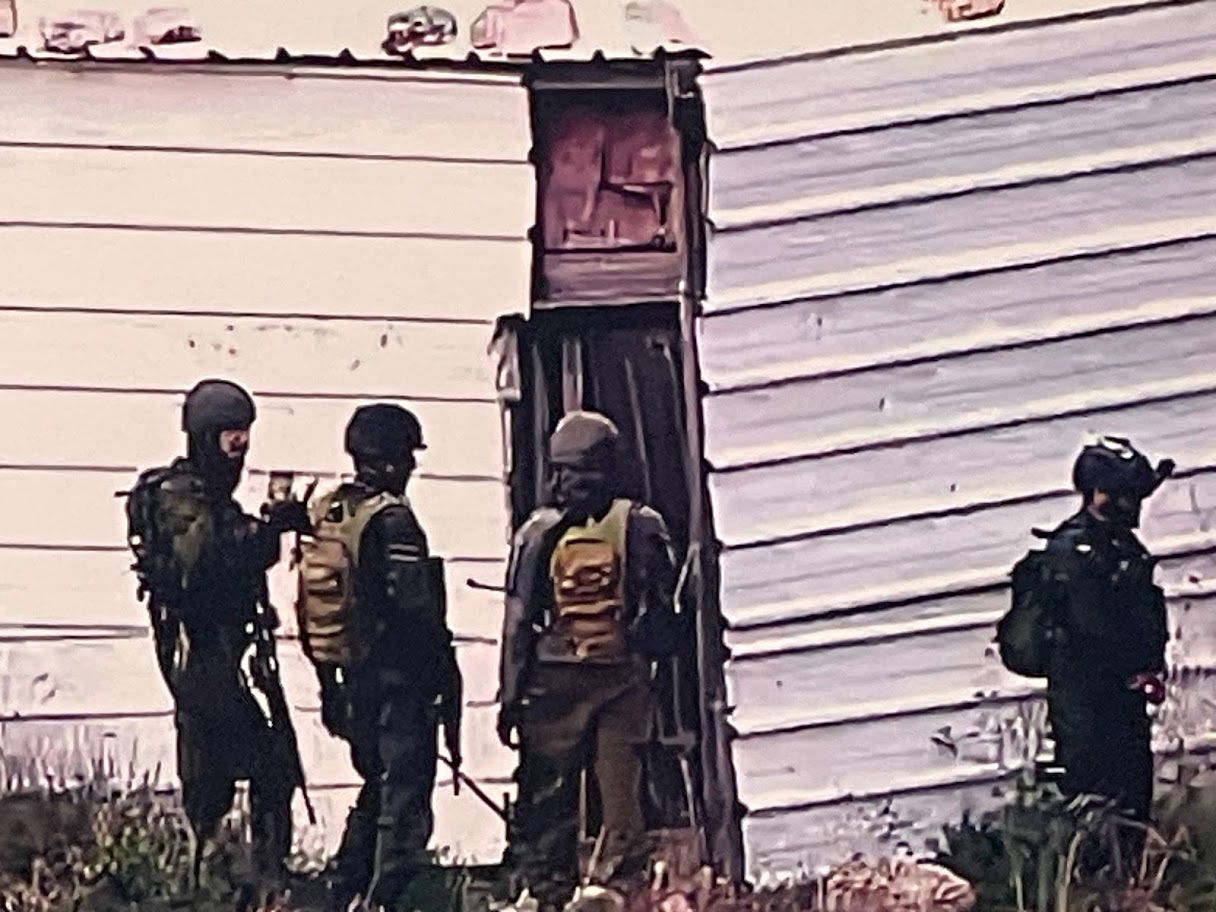 יזומה של הכוחות בתוך הכפר