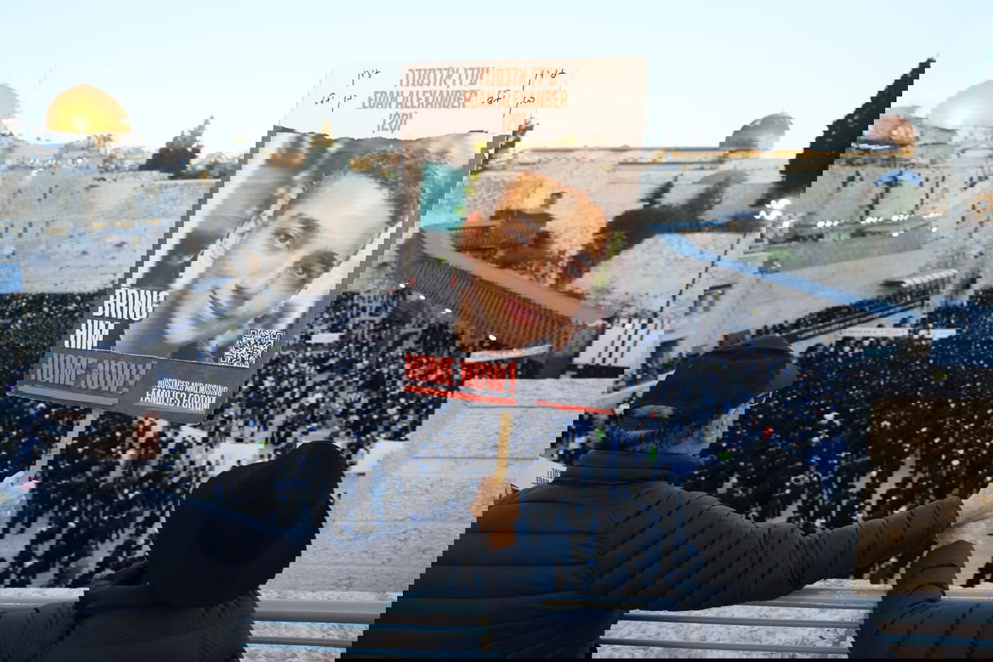 תיעוד מרגש: רבבות בעצרת ענק ליד הכותל להצלחת המלחמה