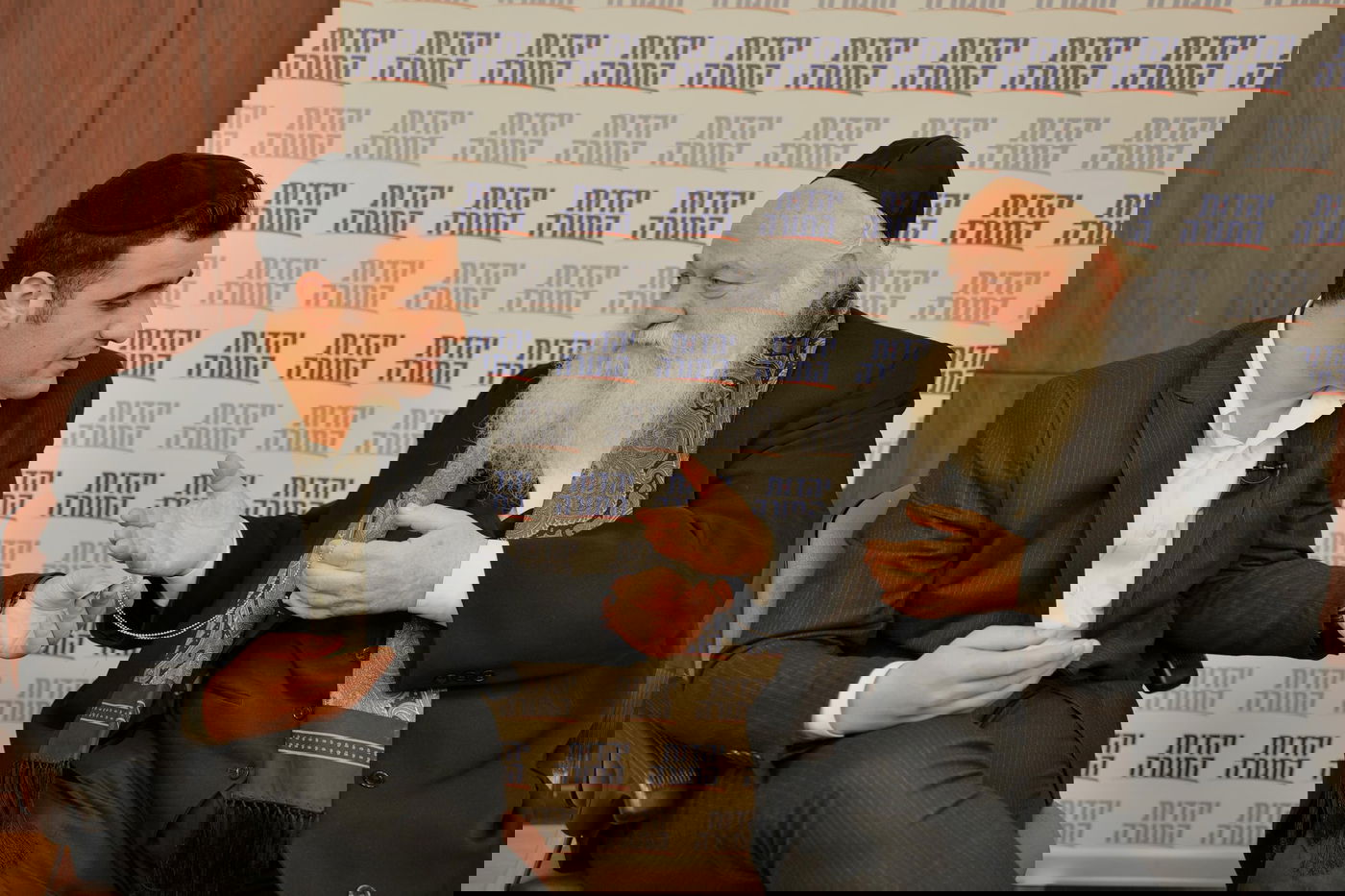 זופניק בכיכר • כל התמונות, הנייעס והחשיפות של השבוע