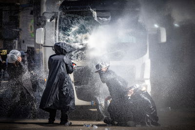 בואש בהפגנות חרדים