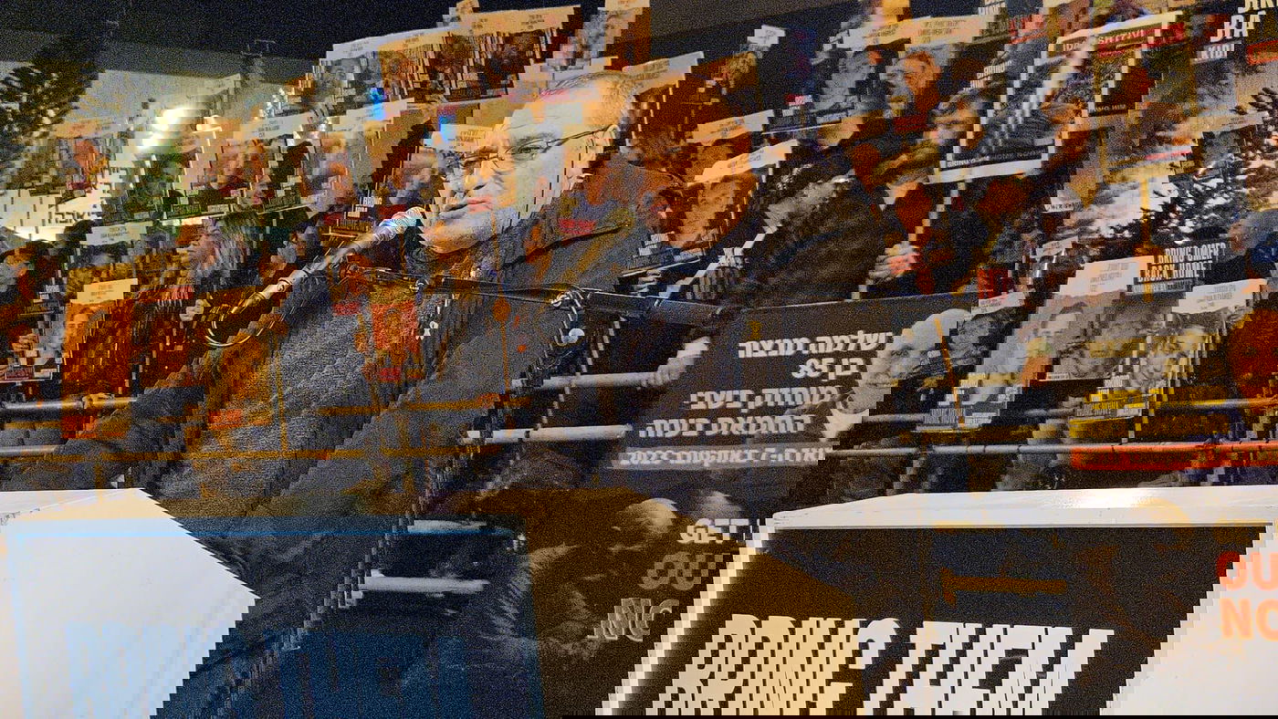 אם החטוף לנתניהו: "אני מאופקים, הצבעתי ליכוד, תתעשת על עצמך"