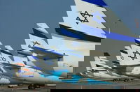 מטוסים בשדה התעופה