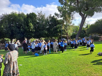 תלמידות בית יעקב בקרית היובל. אילוסטרציה