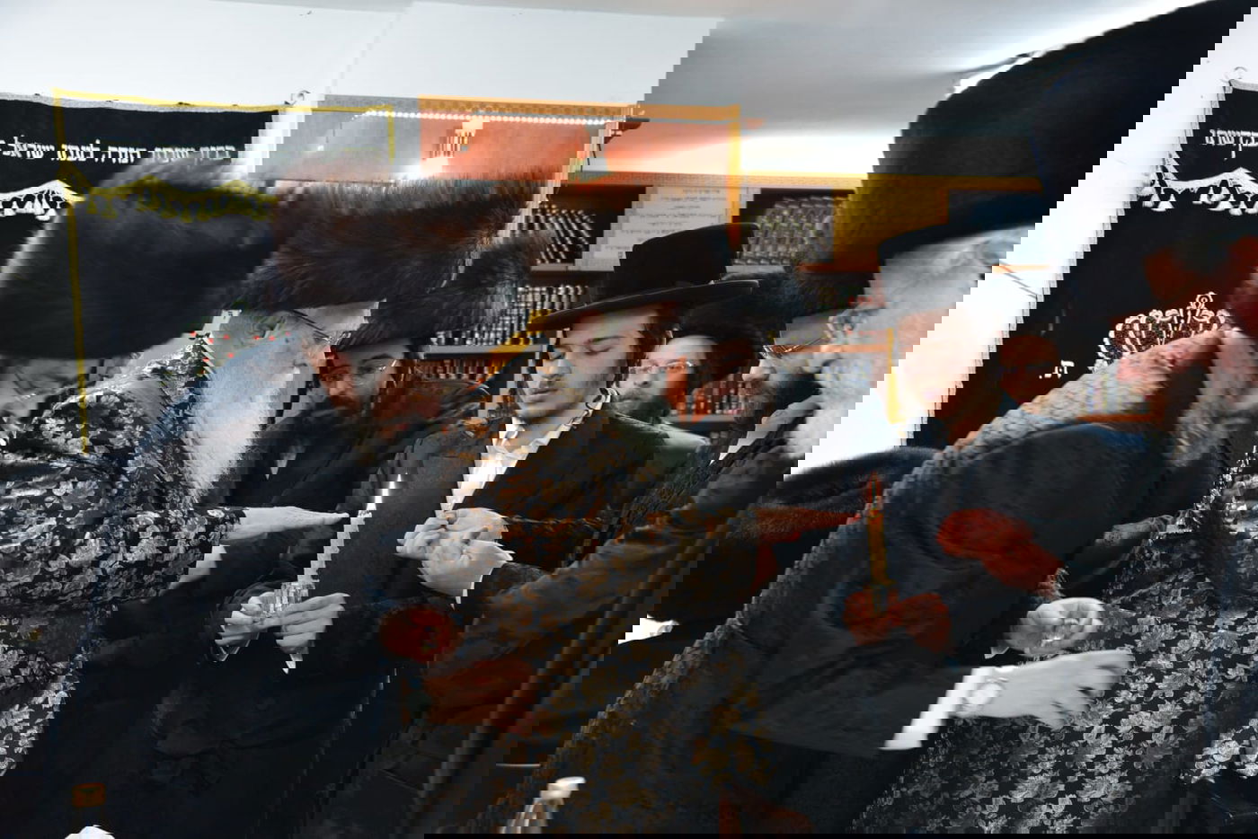 'שבע ברכות' לנכד: האדמו"ר הישיש מארה"ב שבת באשדוד