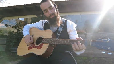 אור מלול בסינגל בכורה חדש: "אבא שלנו"