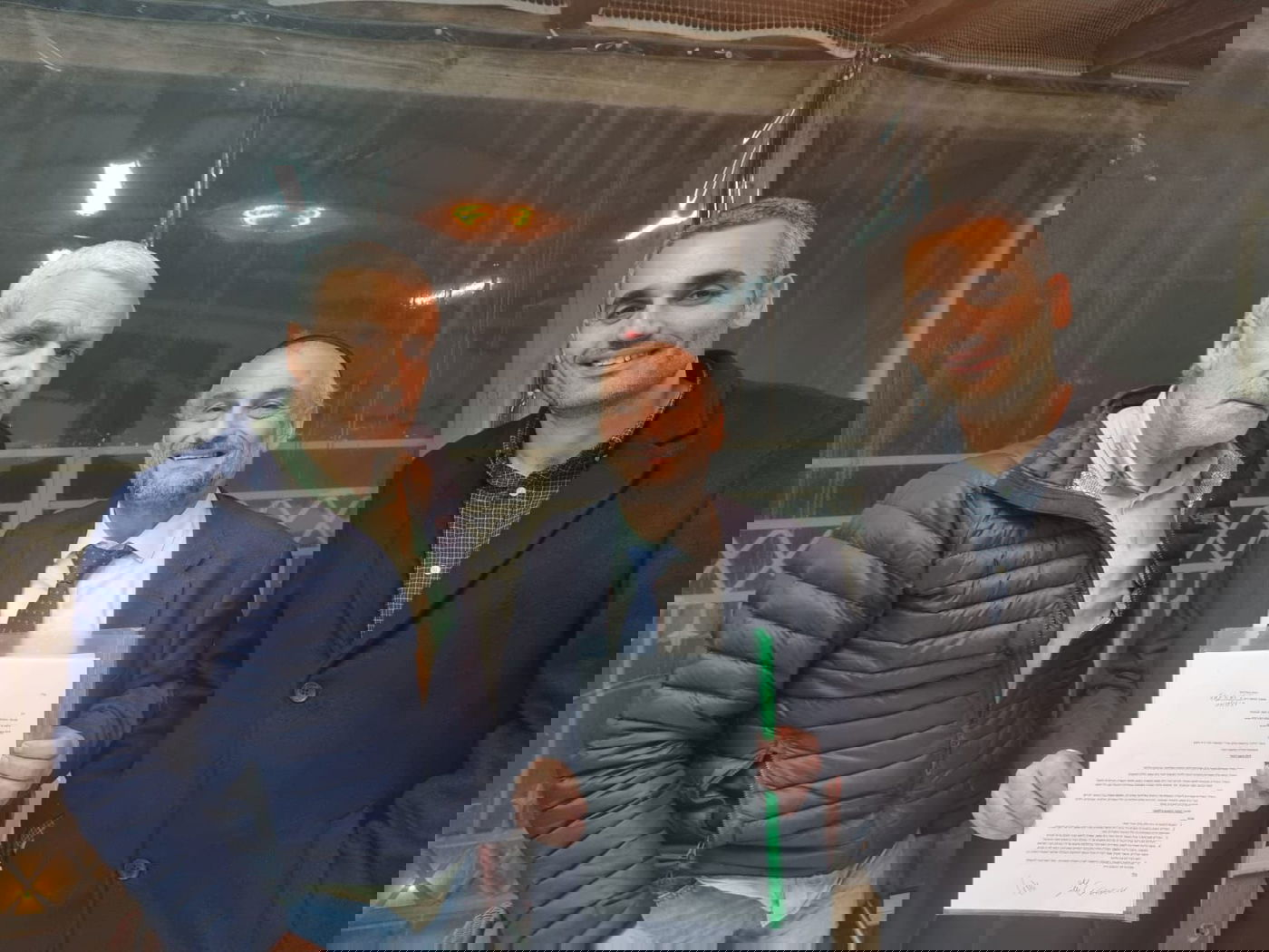 משה אבוטבול עם נציגי הליכוד שלום אדרי ומשה שטרית