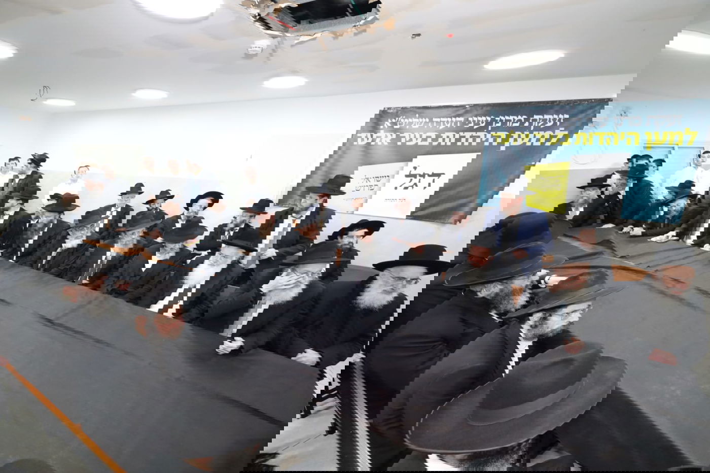 הגר"ד לנדו: "לתמוך בישראל פרוש - זו ההצלה של העיר" | צפו