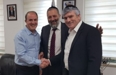 אמסלם ולסרי עם דרעי