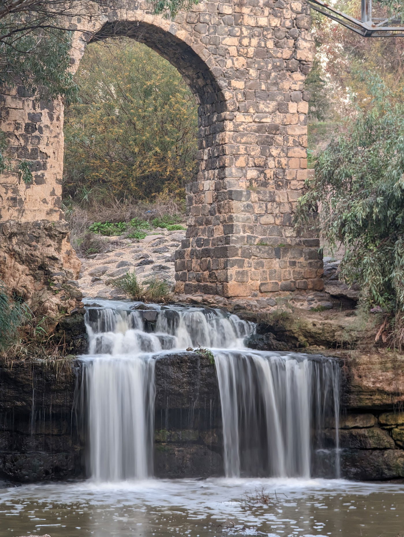 גשר הקנטרה בימים שאין שיטפונות