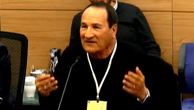 כשהרב גרוסמן שר "עם ישראל חי" עם 18 אלף אוהדים | צפו