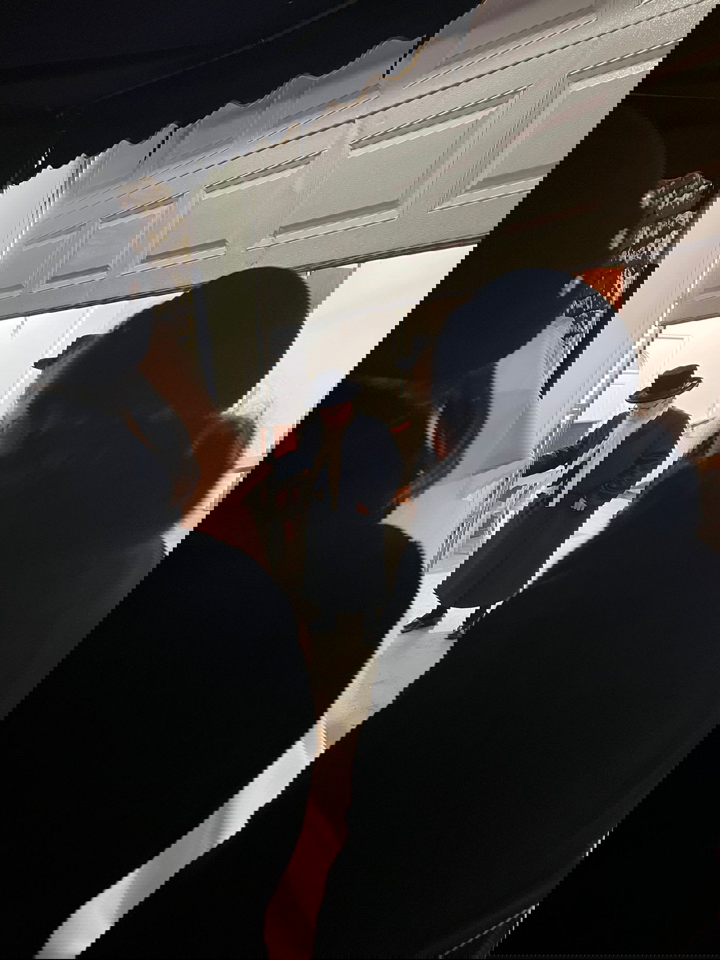 התעלומה נפתרה בגלל האבל. כ"ק האדמו"ר מסקווירא