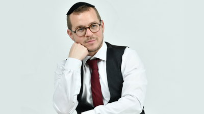 שלומי קצנלבוגן בביצוע ווקאלי: "מודים"