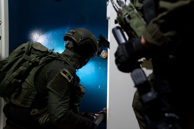 בכפר ממנו יצאו המחבלים: כוחות הביטחון עצרו מבוקשים 