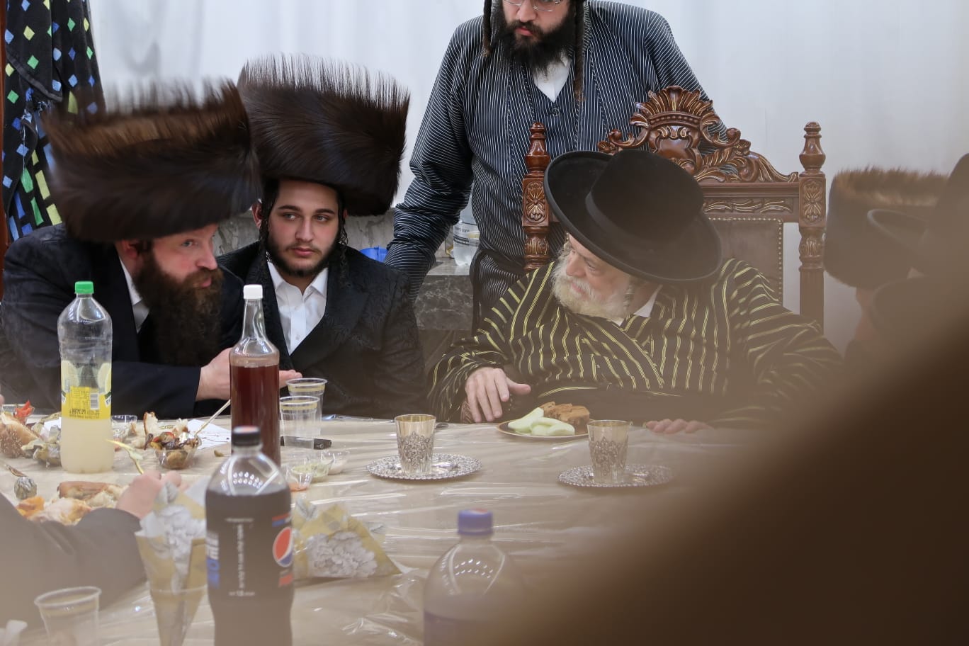 ה'ספונסר' ממעון הנופש בקיץ חיתן, האדמו"ר השתתף