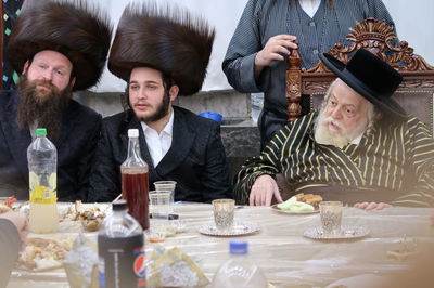 ה'ספונסר' ממעון הנופש בקיץ חיתן, האדמו"ר השתתף