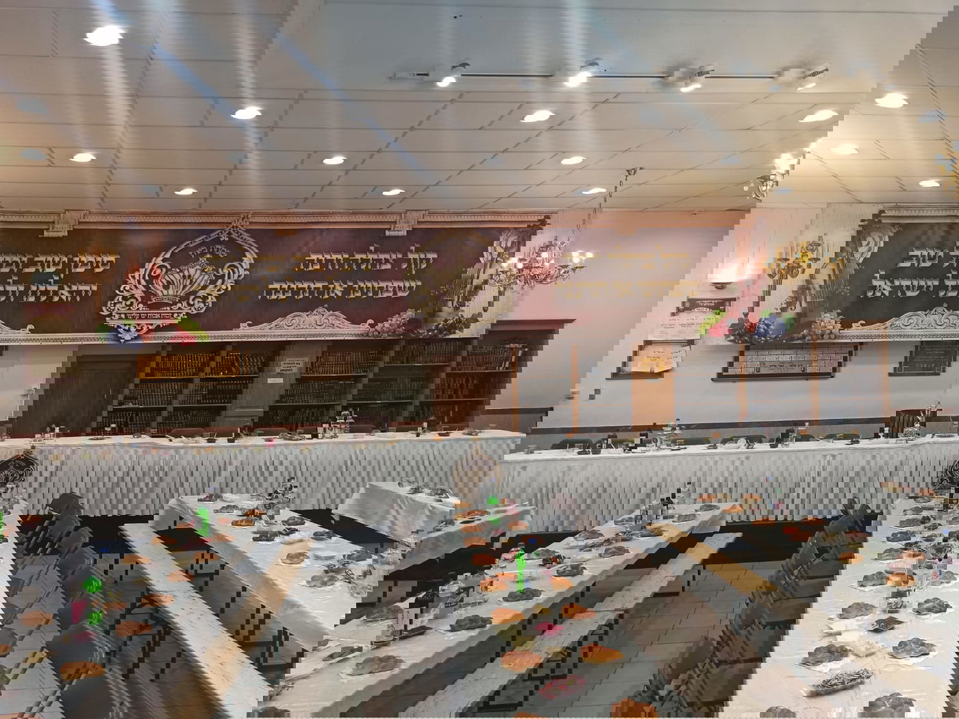 תיעוד ממצלמה נסתרת: חתונת נכד האדמו"ר באנטוורפן