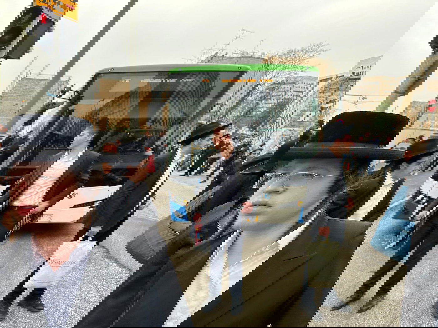 הפגנת הפלג כעת בירושלים