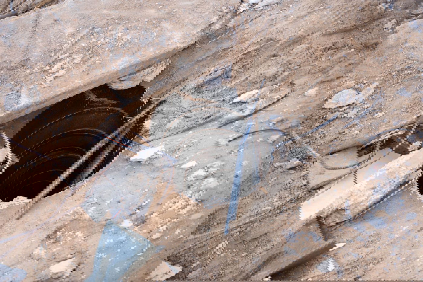 אמצעי לחימה, מטענים ופירים שנמצאו במרחב