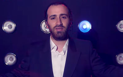 דוד קנובלוך ובנו שראלי בסינגל חדש: "אני מנסה"