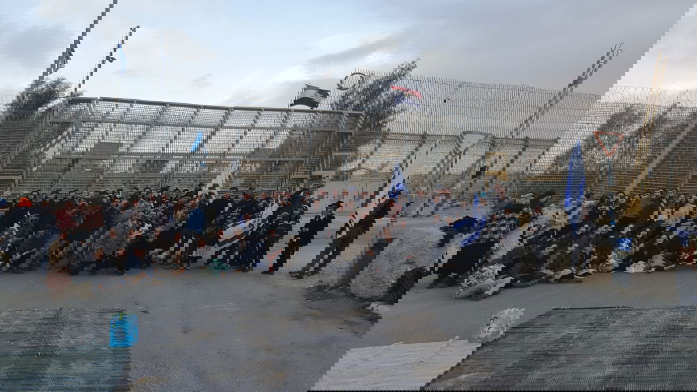 רב סרן יפתח שחר הי"ד נפל ברצועת עזה | פגיעה בבסיס חיל האוויר במירון | העדכונים