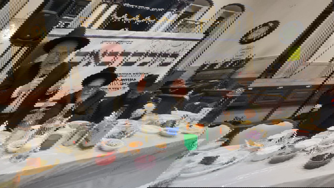 בזמן מדגמי הבחירות: כינוס לזכר ה'משפיע' הירושלמי במאה שערים | תיעוד