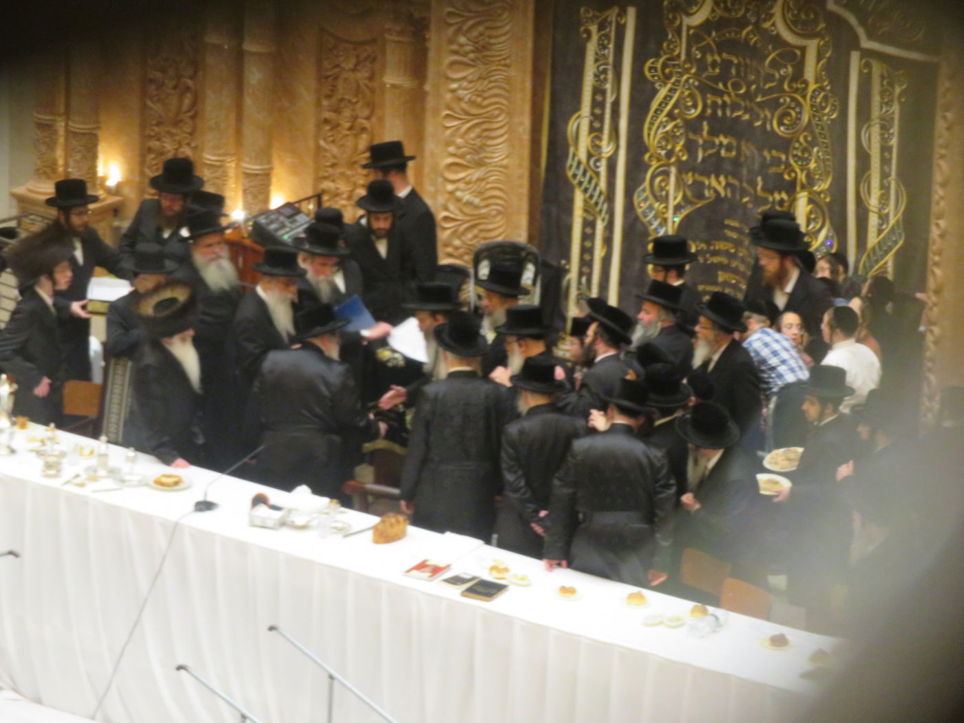 עם אלפי חסידים: האדמו"ר מויז'ניץ ציין תריסר להסתלקות ה'ישועות משה'