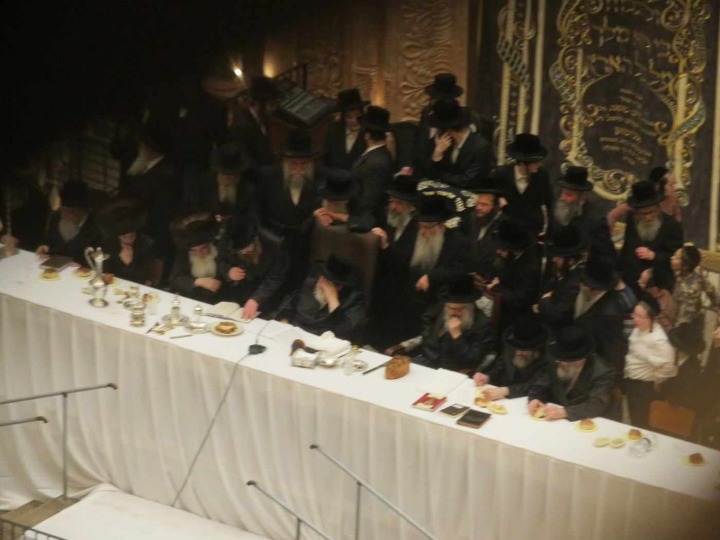 עם אלפי חסידים: האדמו"ר מויז'ניץ ציין תריסר להסתלקות ה'ישועות משה'