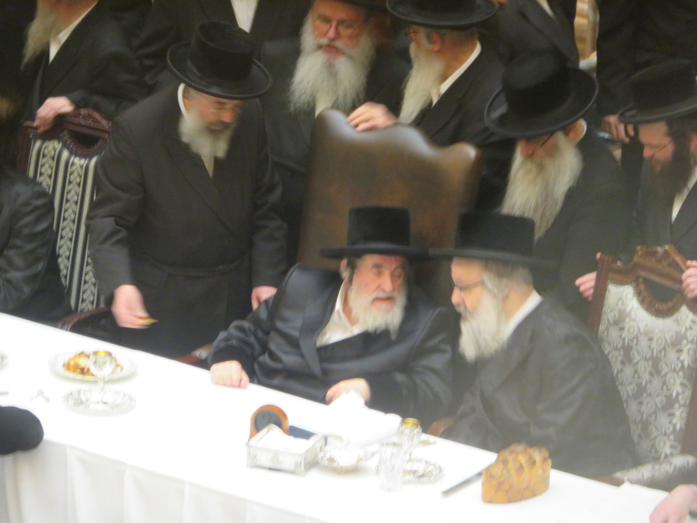 עם אלפי חסידים: האדמו"ר מויז'ניץ ציין תריסר להסתלקות ה'ישועות משה'