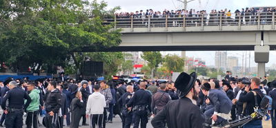 קיצוני 'הפלג' חוסמים את כביש גהה בכניסה לבני ברק - במחאה נגד גיוס חרדים