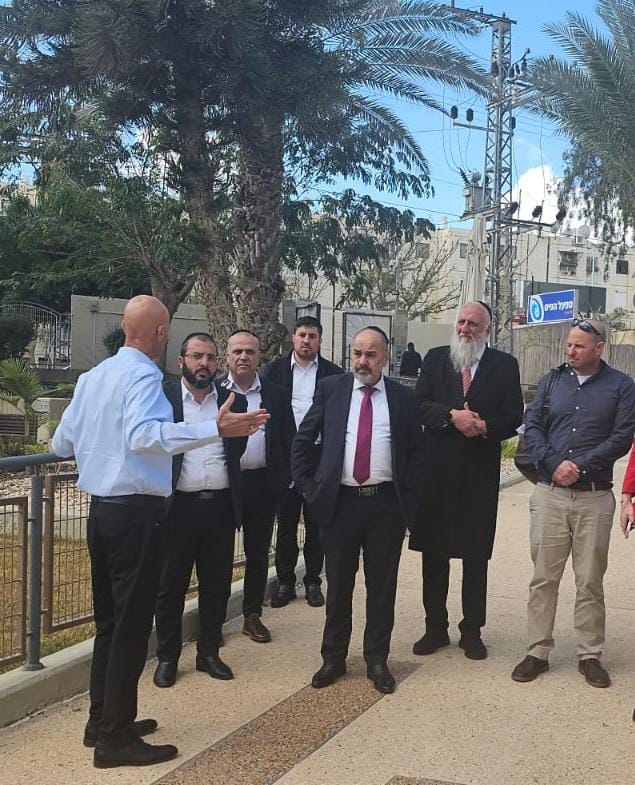 המפונים והמשפחות המתמודדות עם אי הוודאות, דיברו על הקושי ועל התמשכות המלחמה