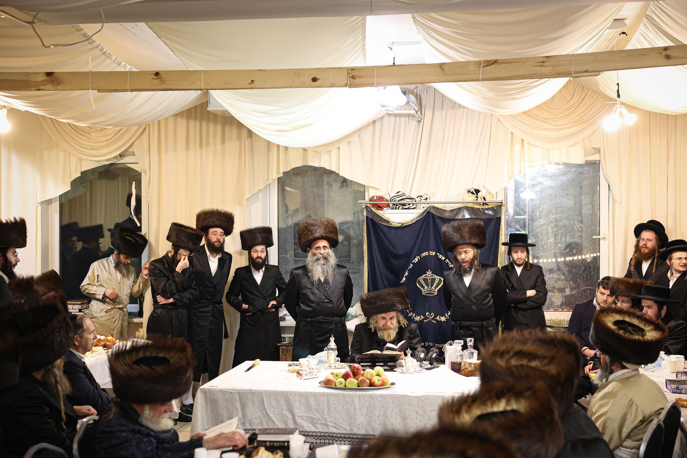 בציון רבי אלימלך זצ"ל: הלהבה החסידית מרחמסטריווקא חיממה את פולין הקפואה 