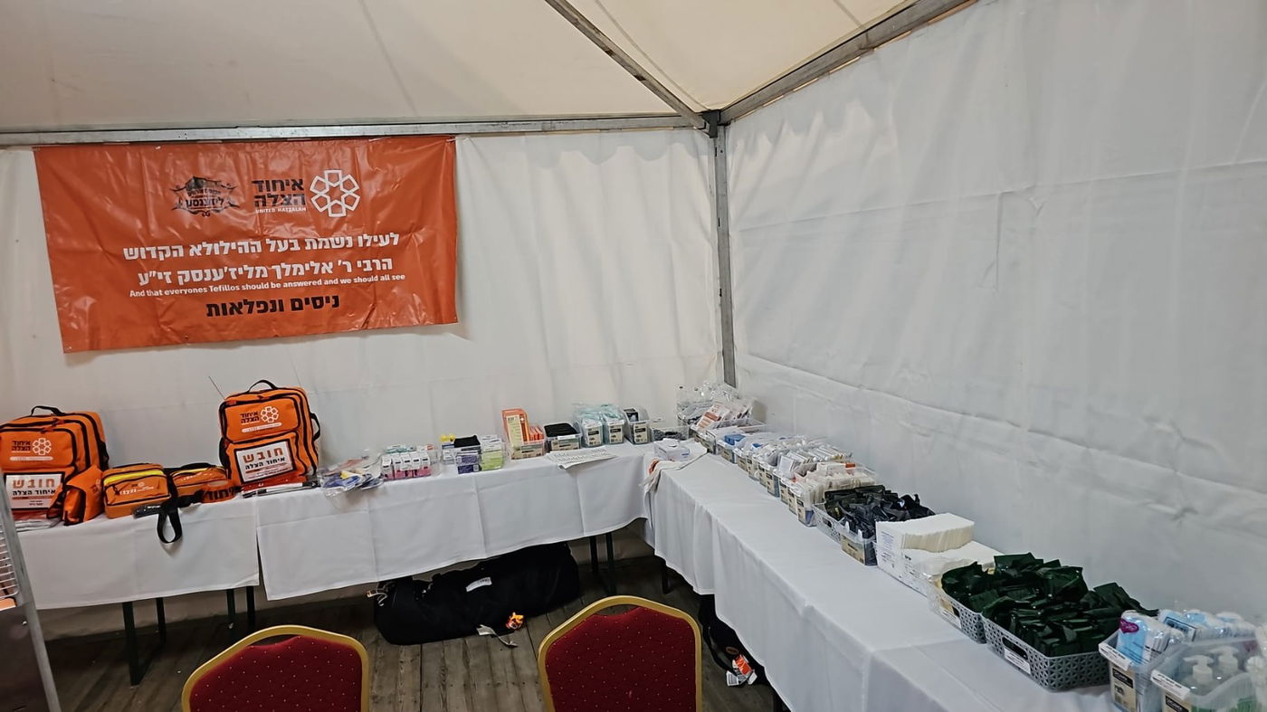 מאות מתפללים קיבלו סיוע מאיחוד הצלה בליז'ענסק