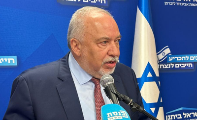 ליברמן מודה: "אם תחליפו את נתניהו, אתן לכם רשת ביטחון"