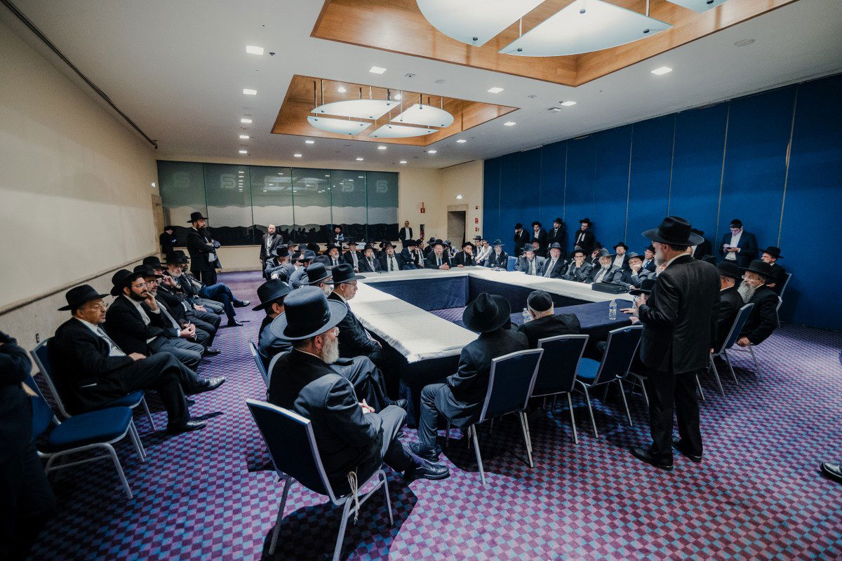 מעמד סיום מסכת ברכות במסגרת ה"עמוד היומי" שע"י 'דרשו' באחדות כלל קהילות הקודש במדינה