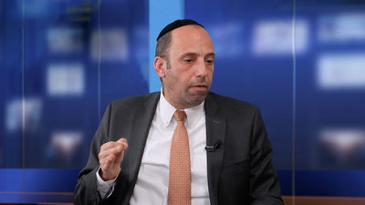 שמוליק גרינברג עולה להתקפה: "אני לא גזען, די עם זה" | צפו