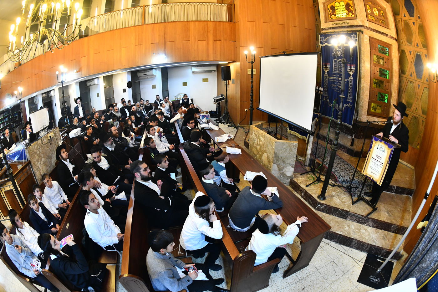 מאות ילדים התכנסו בלב תל אביב