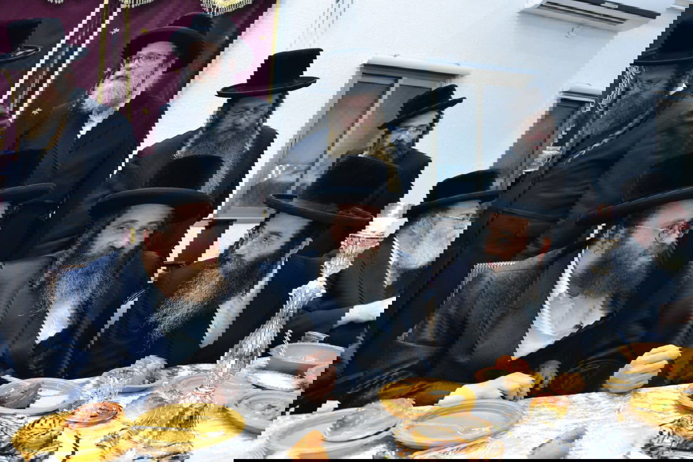 החסידים ציינו 11 שנים לפטירתו של האדמו"ר מנאשכיז