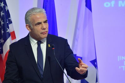 יאיר לפיד | ארכיון