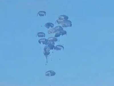 הצנחות הומניטריות 