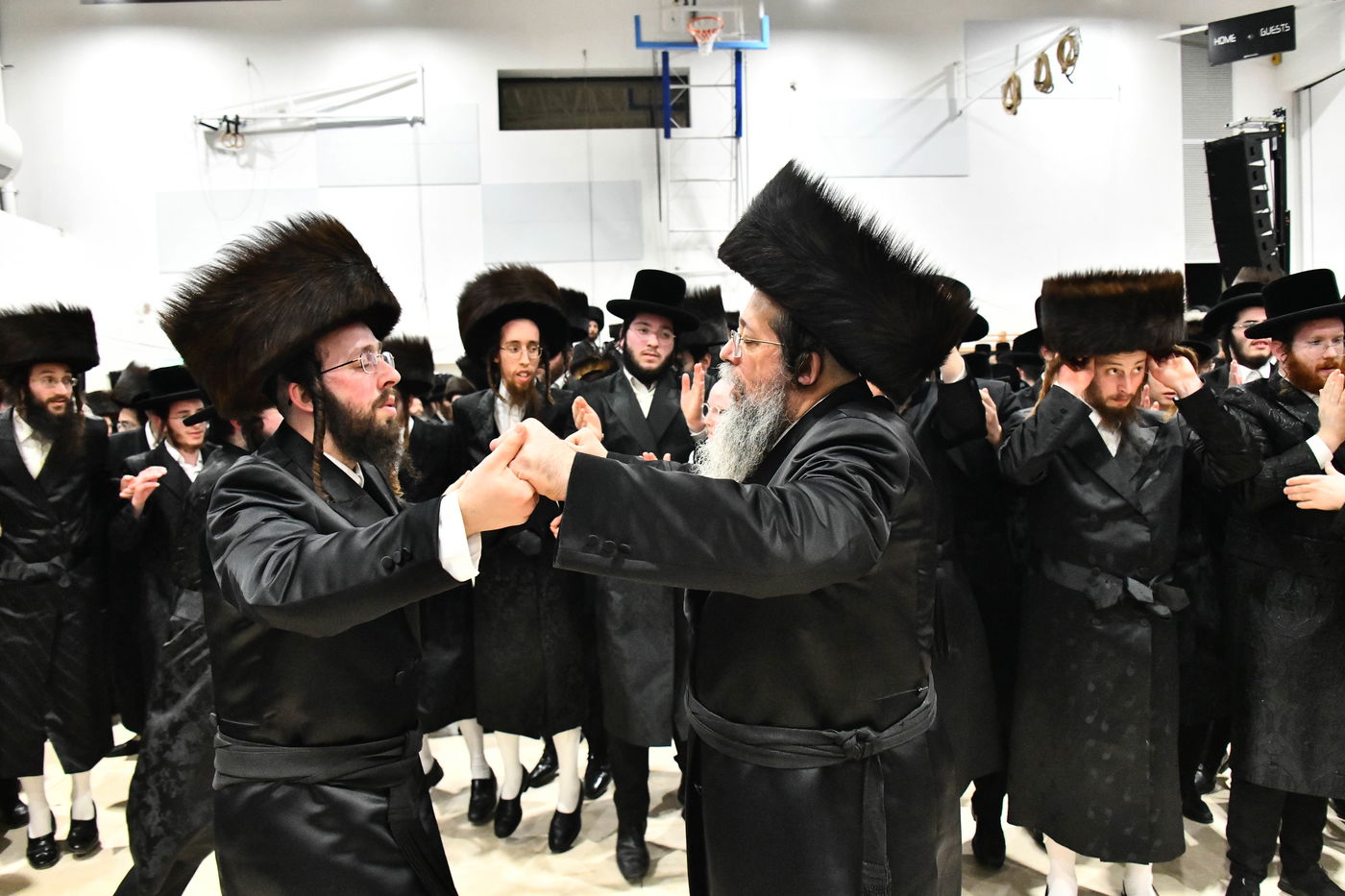 שמחת בית שבט הלוי – מאקווא – זידטשוב – נדבורנה | תיעוד