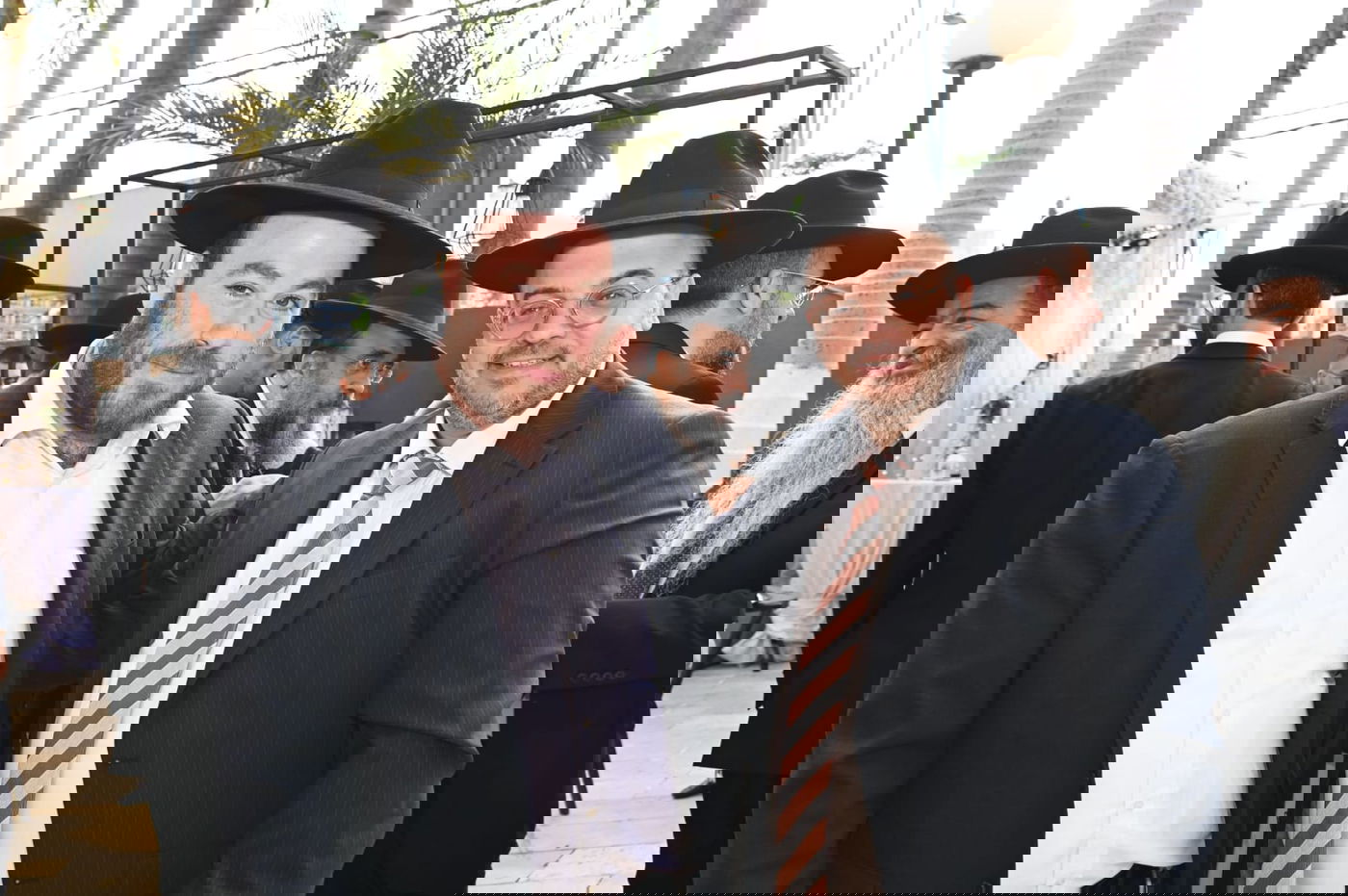 גדולי העסקונה הבני ברקית בברית לבנו של יעקב זכריהו | גלריה