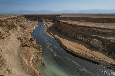 התחזית: יוסיף להיות חם מהרגיל ברוב אזורי הארץ