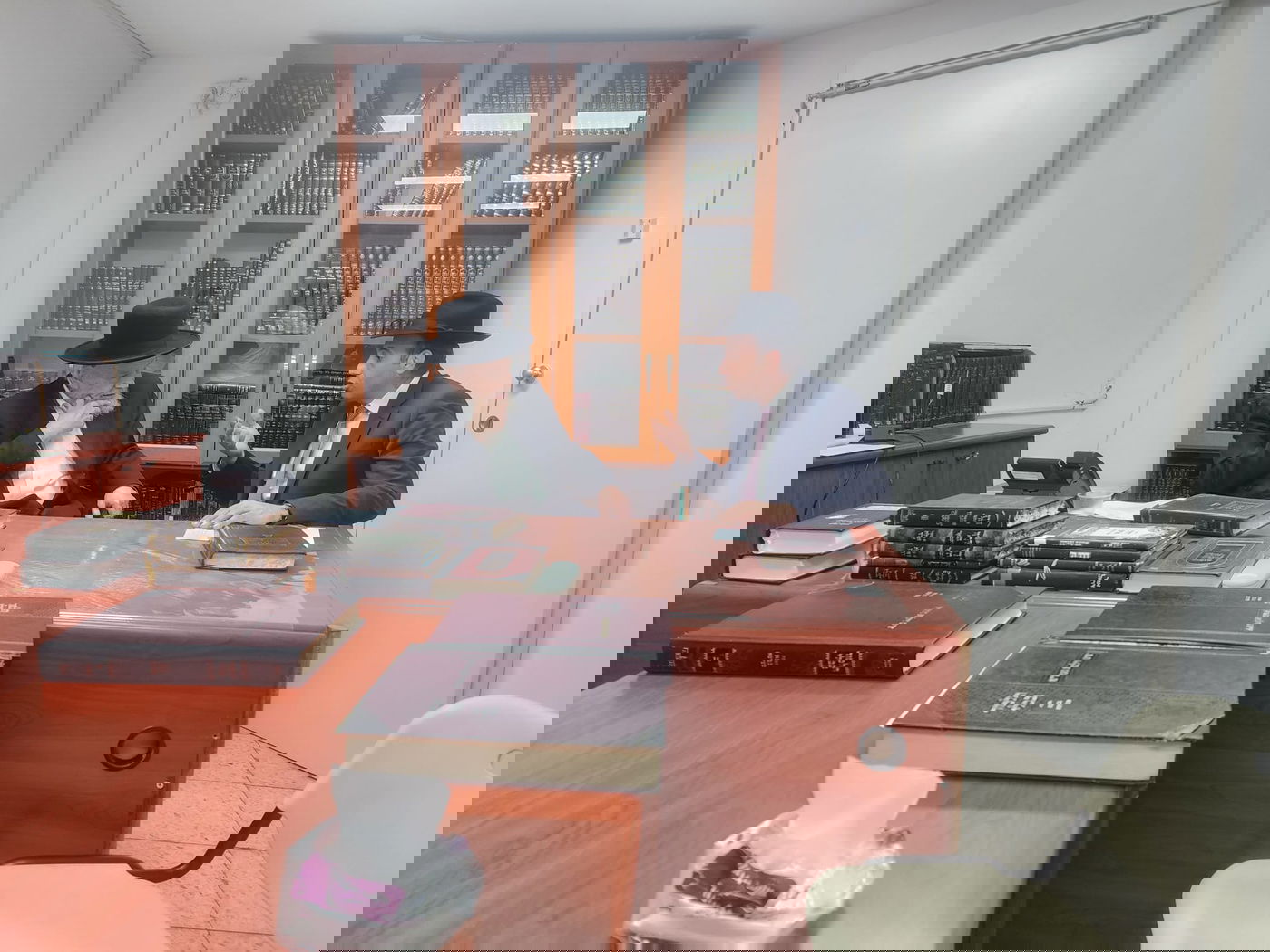 גרינברג במעונו של הגרמ"ה הירש