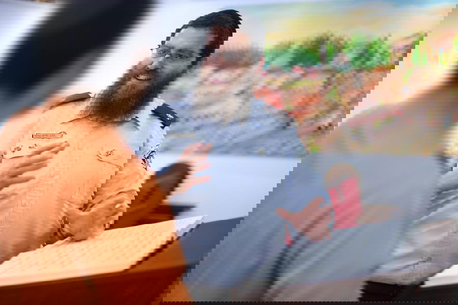 רב בשב"ס בשיחה עם אסיר | אילוסטרציה