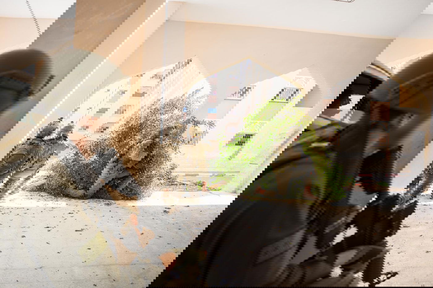 לוחמי הנח"ל חיסלו חוליות מחבלים | אוגדת 98 פשטה על יעדי טרור